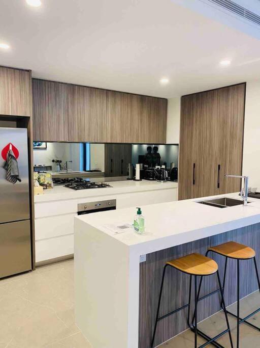 Luxury 3 Bedroom Apartment In Ryde سيدني المظهر الخارجي الصورة